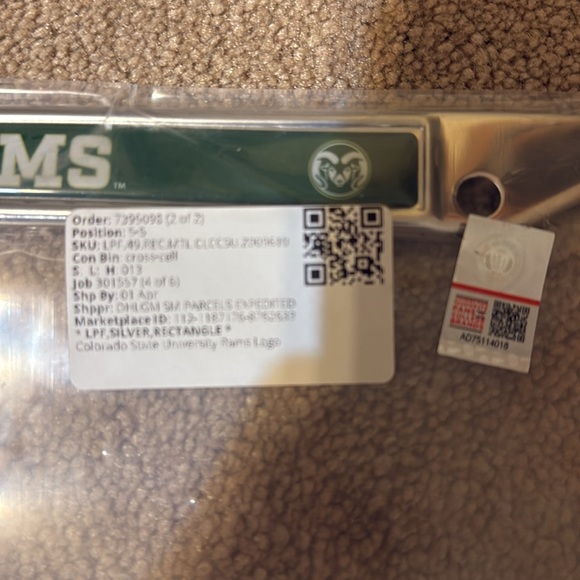 tablecloth and license plate holder CSU - Picture 5 of 5